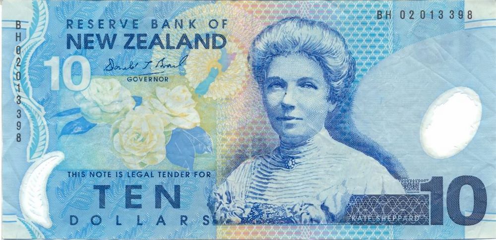 New Zealand 10 Dollar Old Note